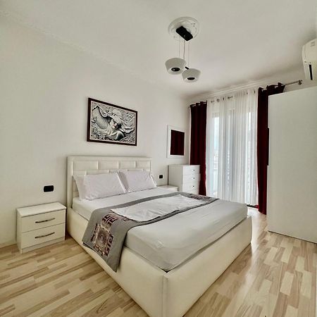 Spiranca Downtown Comfort Lägenhet Tirana Exteriör bild