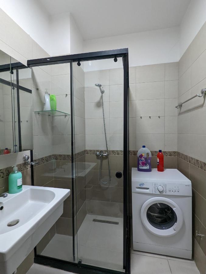 Spiranca Downtown Comfort Lägenhet Tirana Exteriör bild
